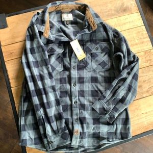 NWT! Legendary whitetails fleece flannel